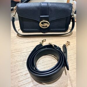 COACH OG BAG Black Leather Shoulder or crossbody Bag